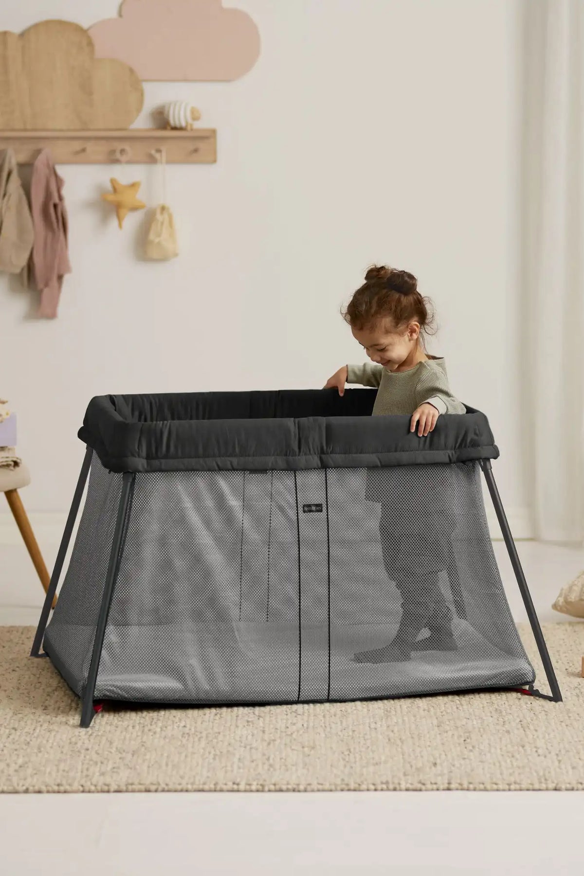 Travel Crib Light